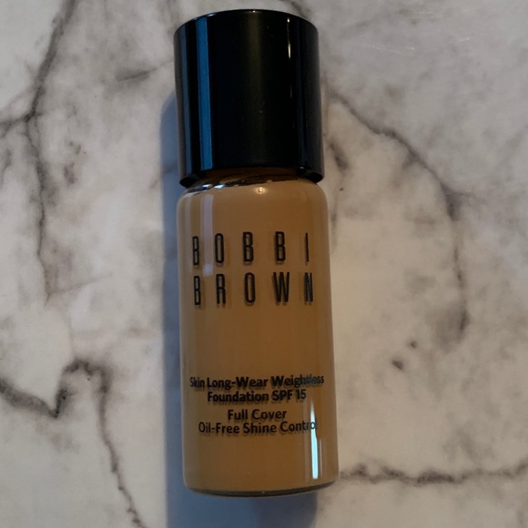 Bobbi Brown Skin Long-Wear Weightless Foundation - Picture 3 of 14